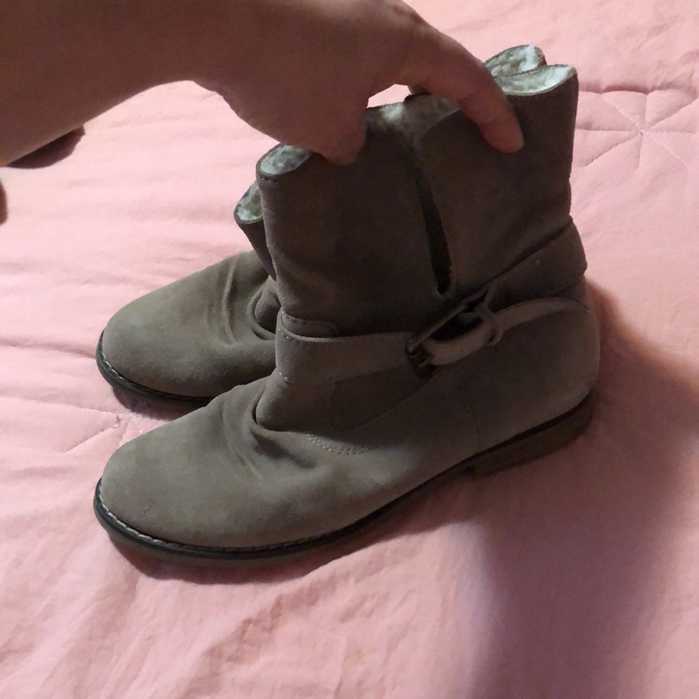 Nice Boots - image 3